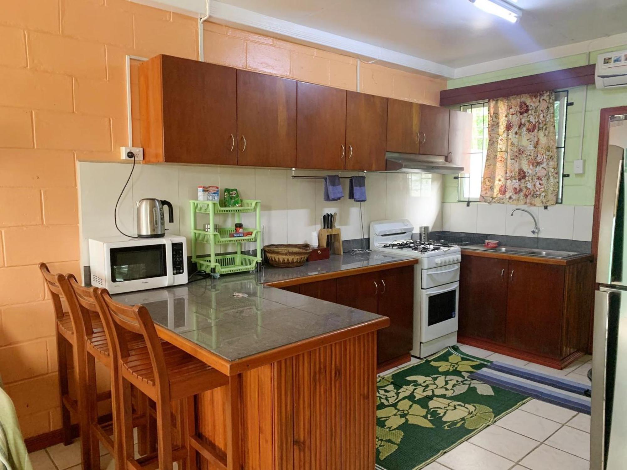 Elizabeth Accomodation-Your Home Away From Home 苏瓦 外观 照片