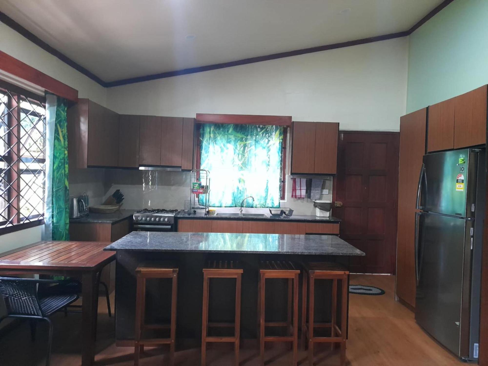 Elizabeth Accomodation-Your Home Away From Home 苏瓦 客房 照片